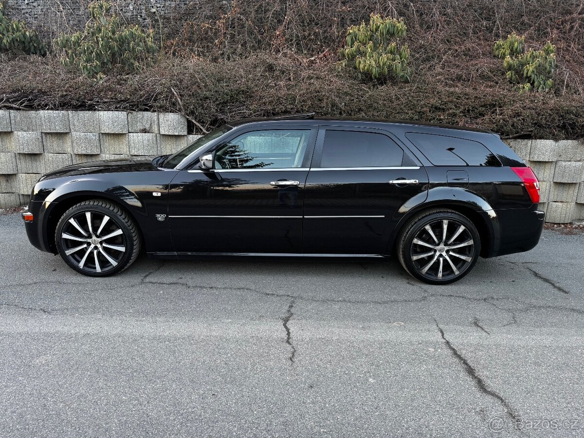 Chrysler 300C 3.0 CRD combi ALU R 20 - 2