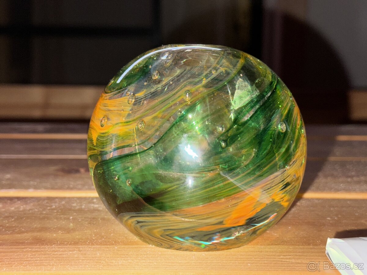 Skleněné těžitko - 2