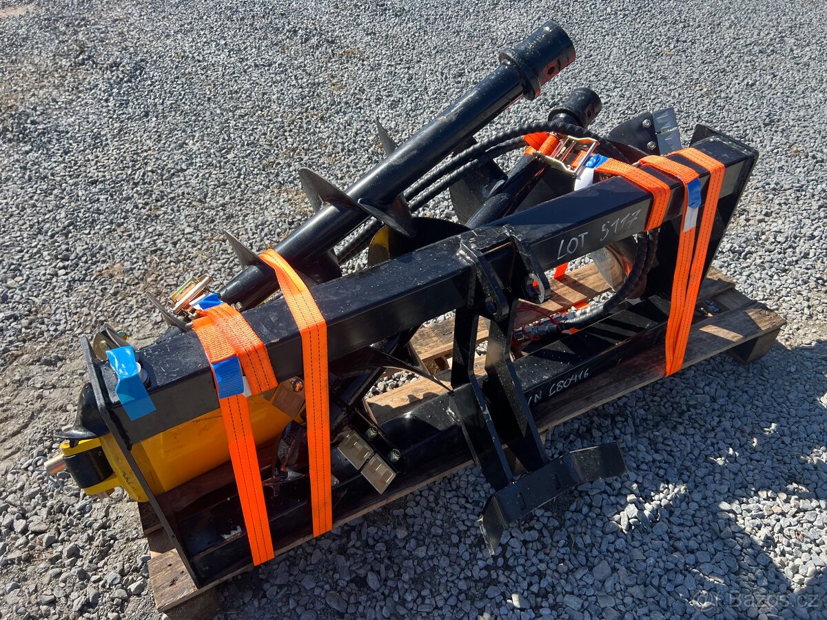 půdní vrták noví na smykovy nakladač - 2