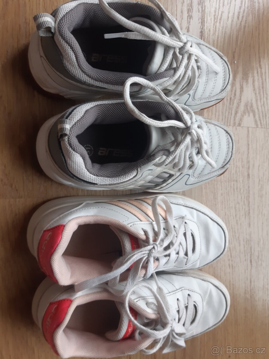 Bílé boty indoor 31 a 33 - 2