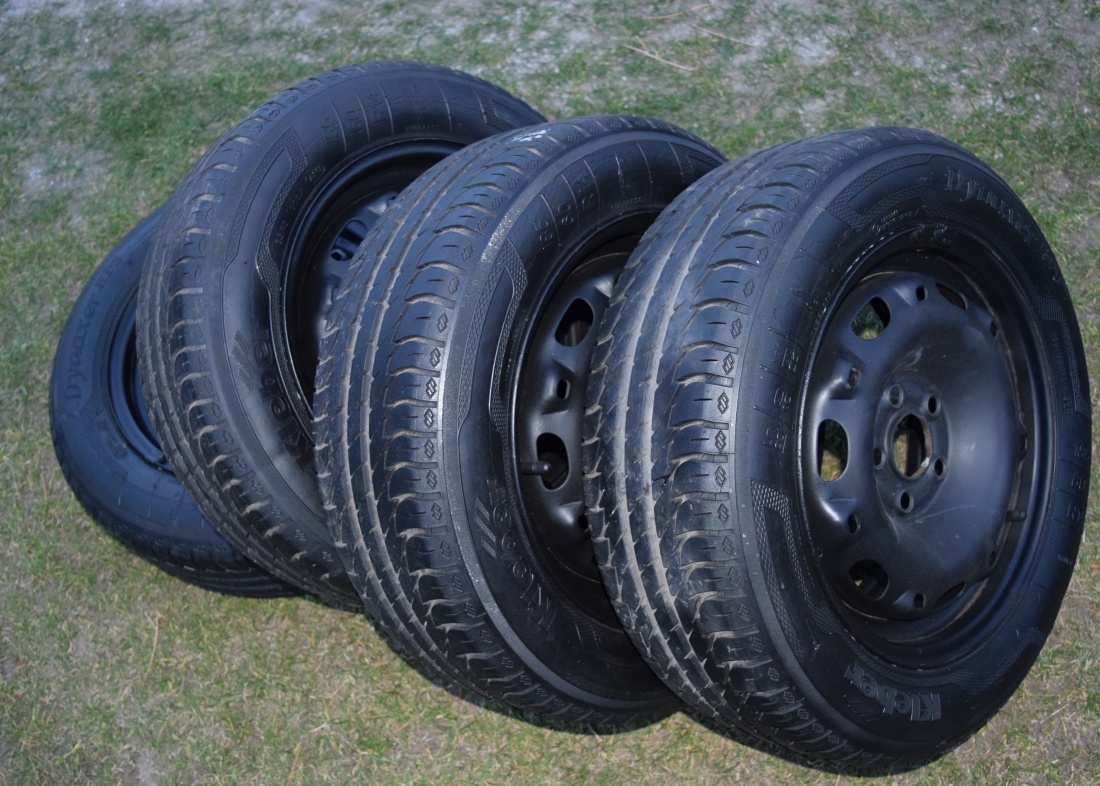 Škoda Fabia disk R14 s pneu - 2