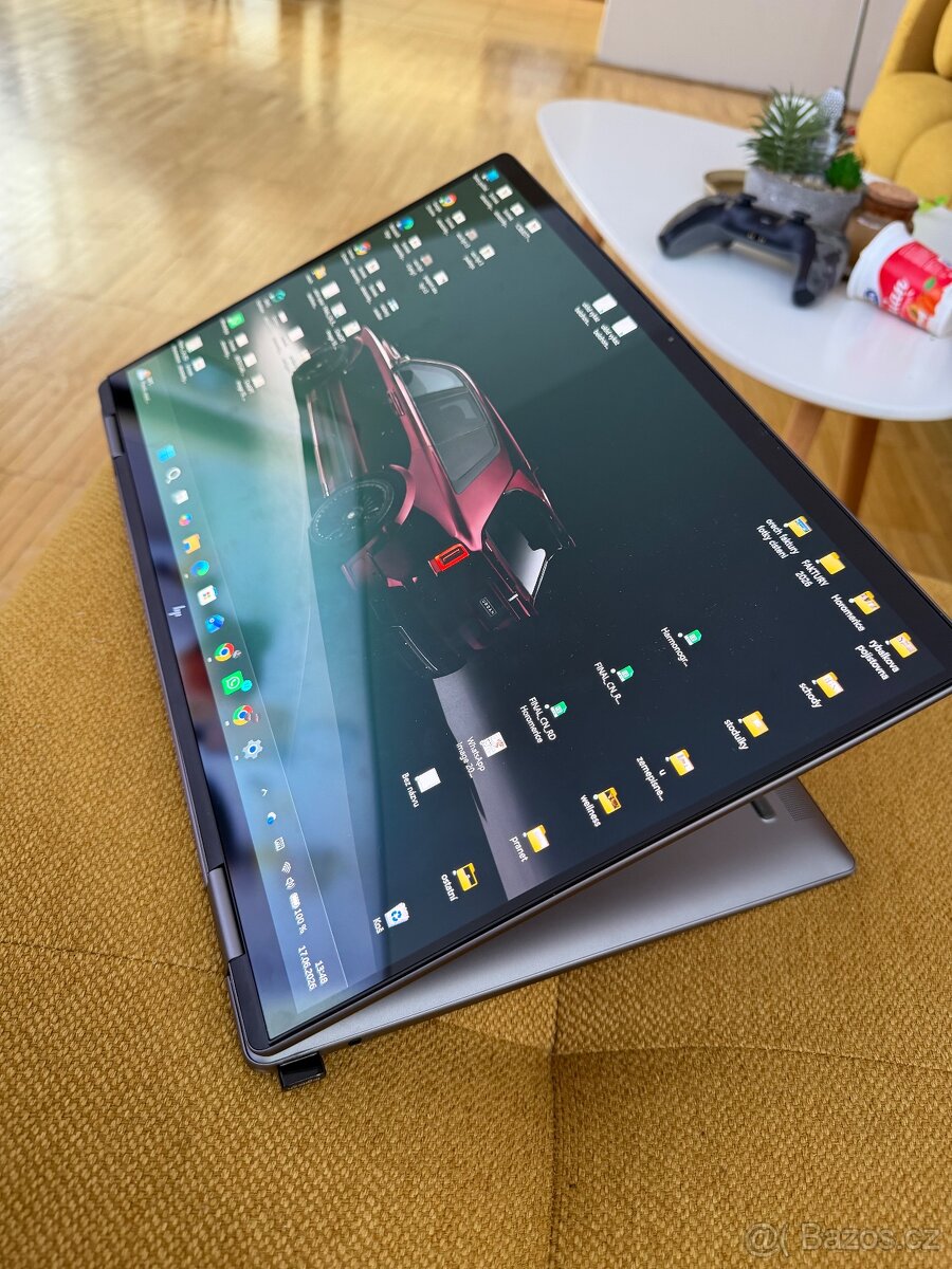 HP Envy x360 16”oled Ryzen7 8840HS celokovový - 2
