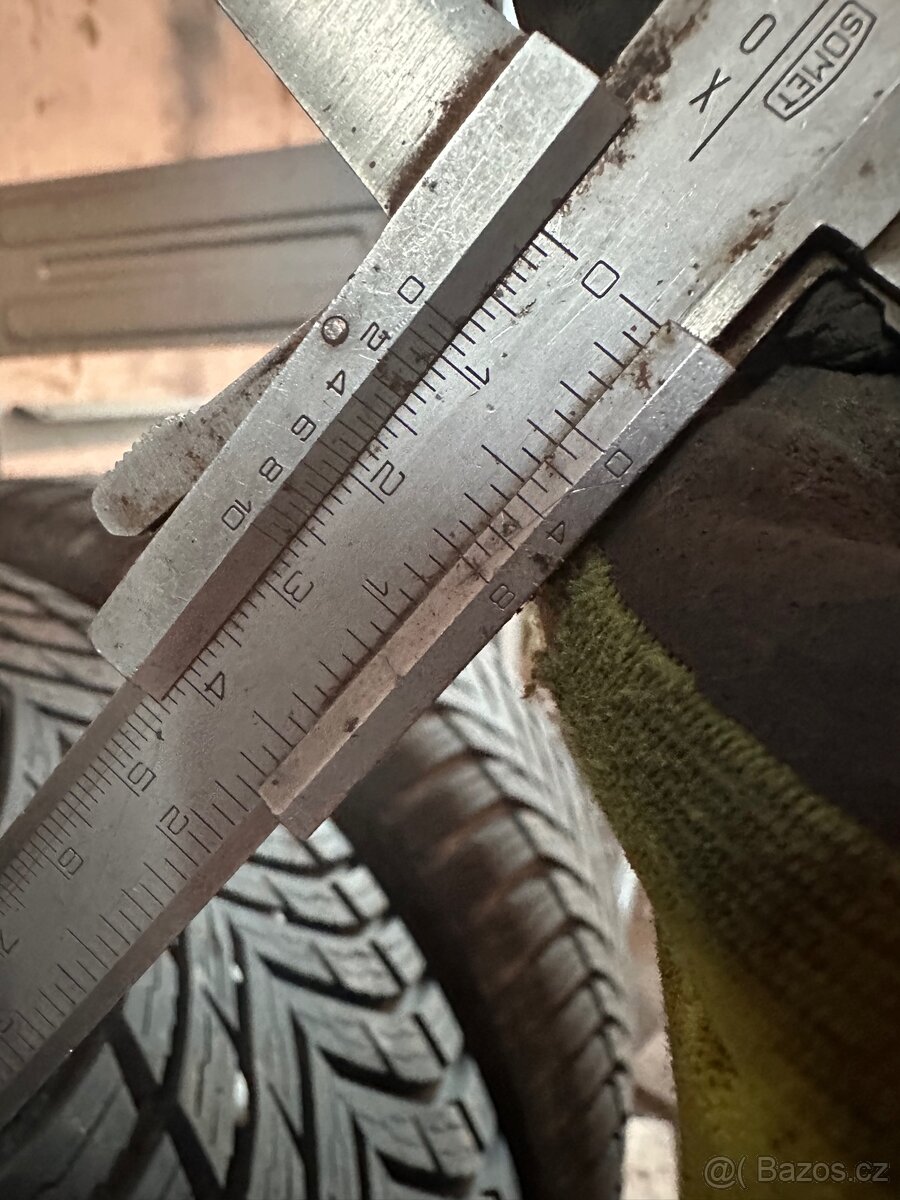 Celoroční pneu 205/55R16 - 2