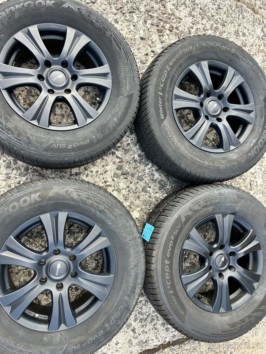 TOYOTA HILUX TOYOTA LAND CRUISER, 265/65/17 zimní sada