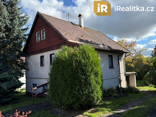 Prodej rodinného domu, 5 pokojů, 230 m², Podůlší - 2