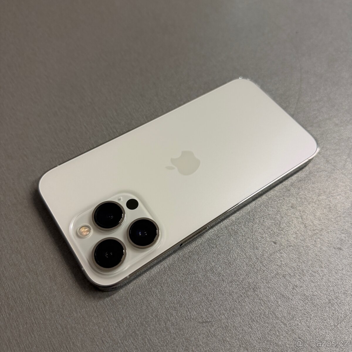 iPhone 13 Pro 256GB silver, bez škrábance, 12 měsíců záruka - 2