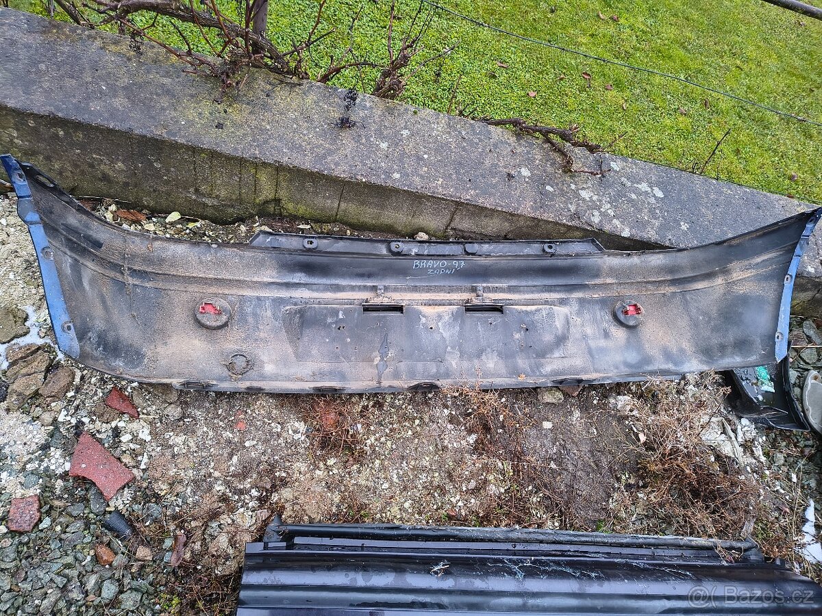 Zadní nárazník Fiat Bravo 1997 - 2