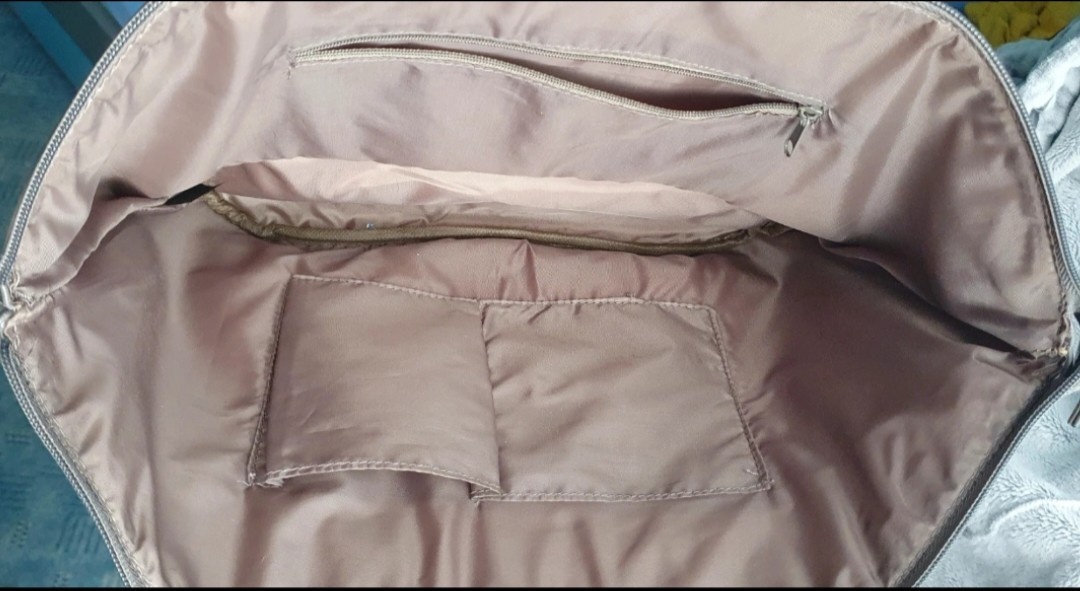 Kabelka s růžemi - 2