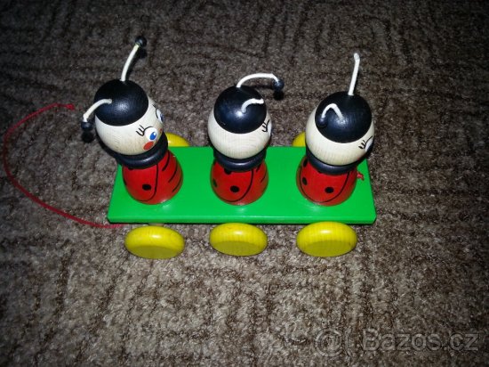 Berušky-dřevěná hračka na tahání - 2