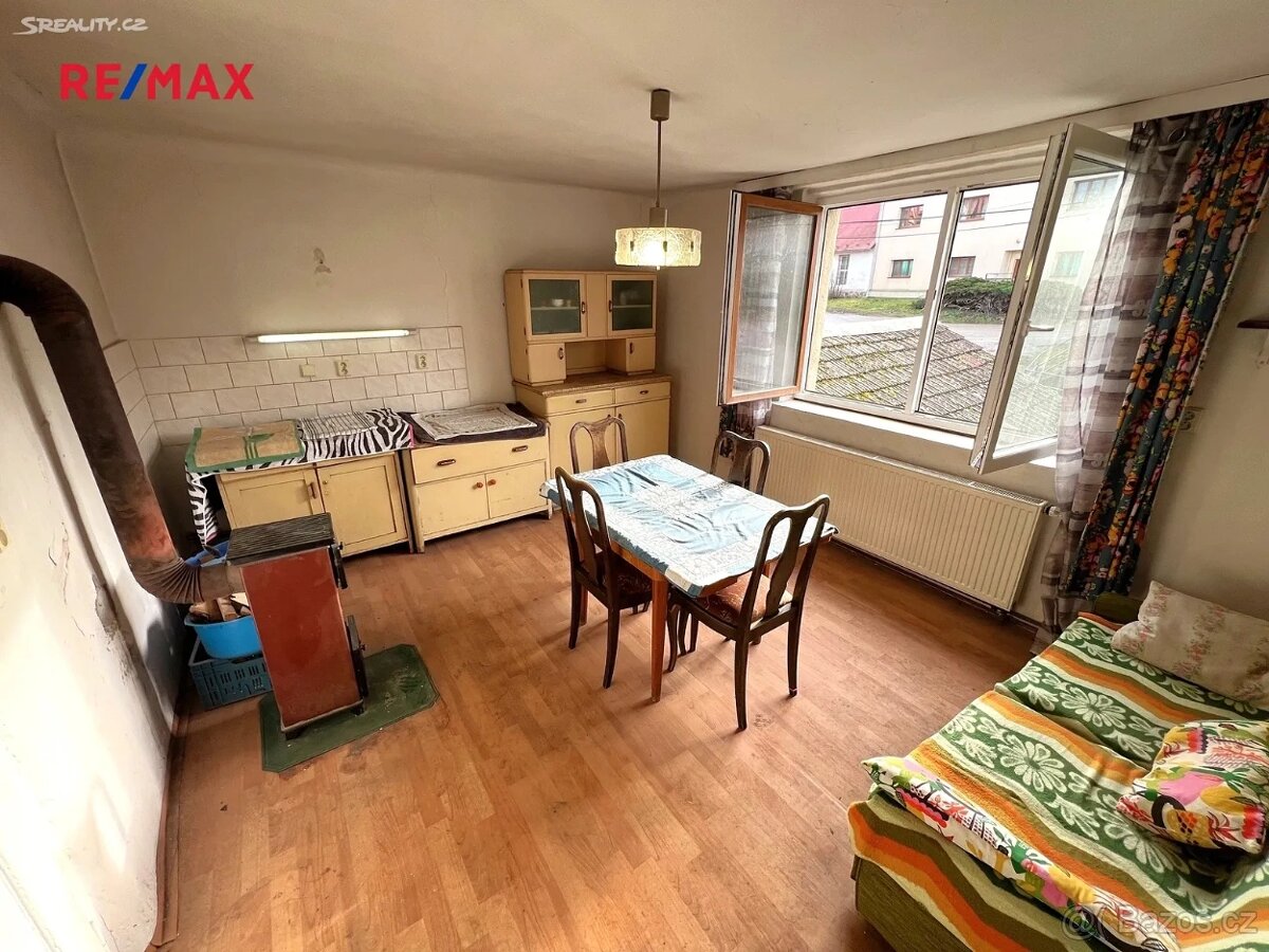 Prodej rodinného domu 71 m², pozemek 201 m², Choteč - 2