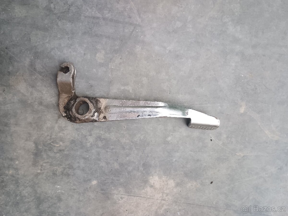 Páka zadní brzdy - 2