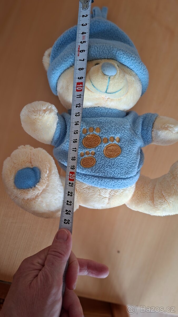 Medvídek s čepicí a tričkem 25 cm - 2