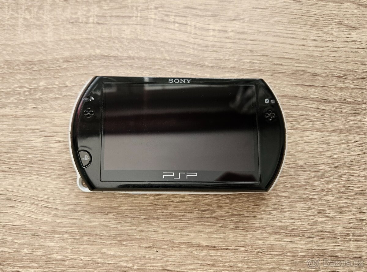PSP Go - 2