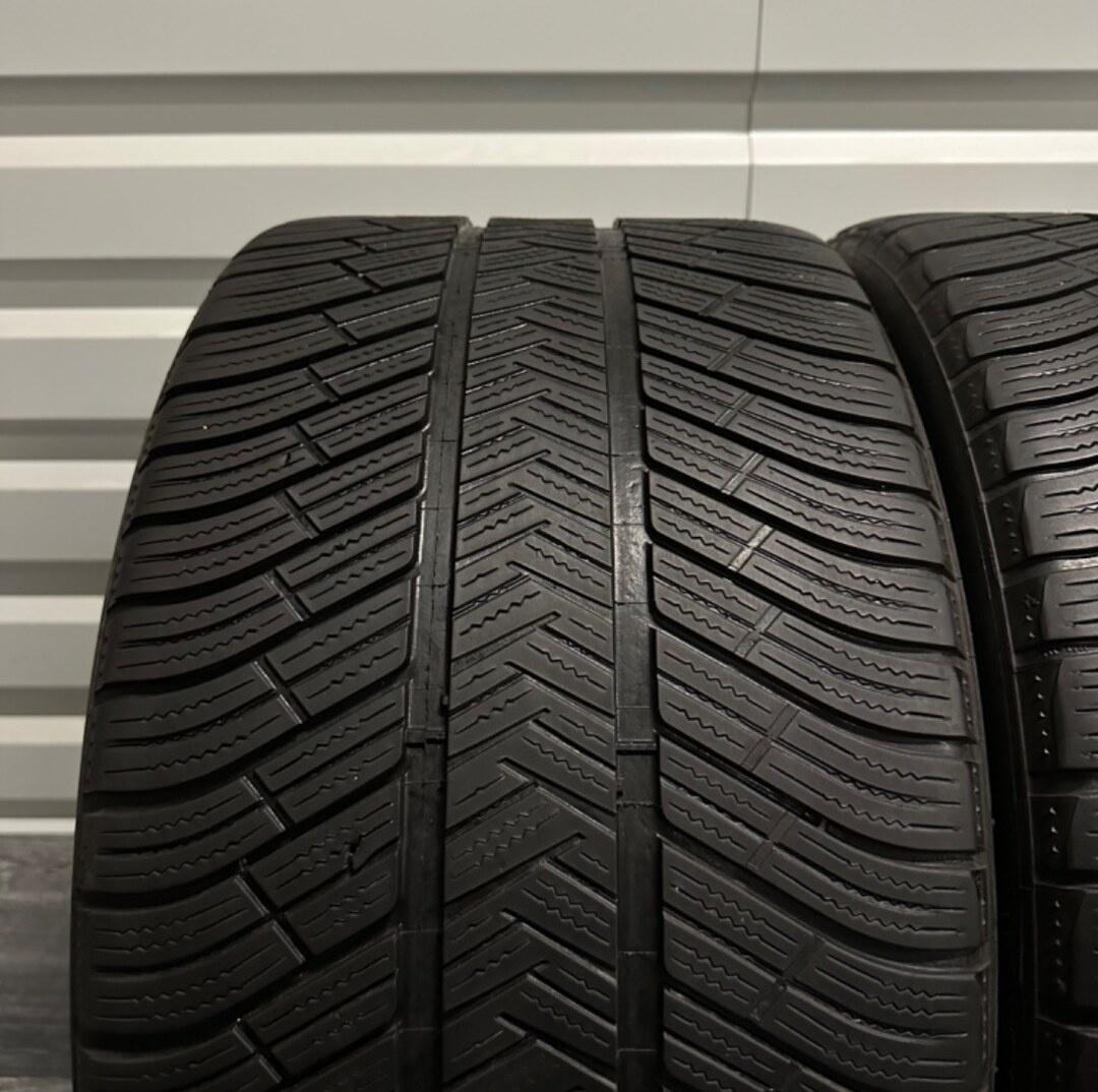 2ks pneu 295/35/19 MICHELIN - 2