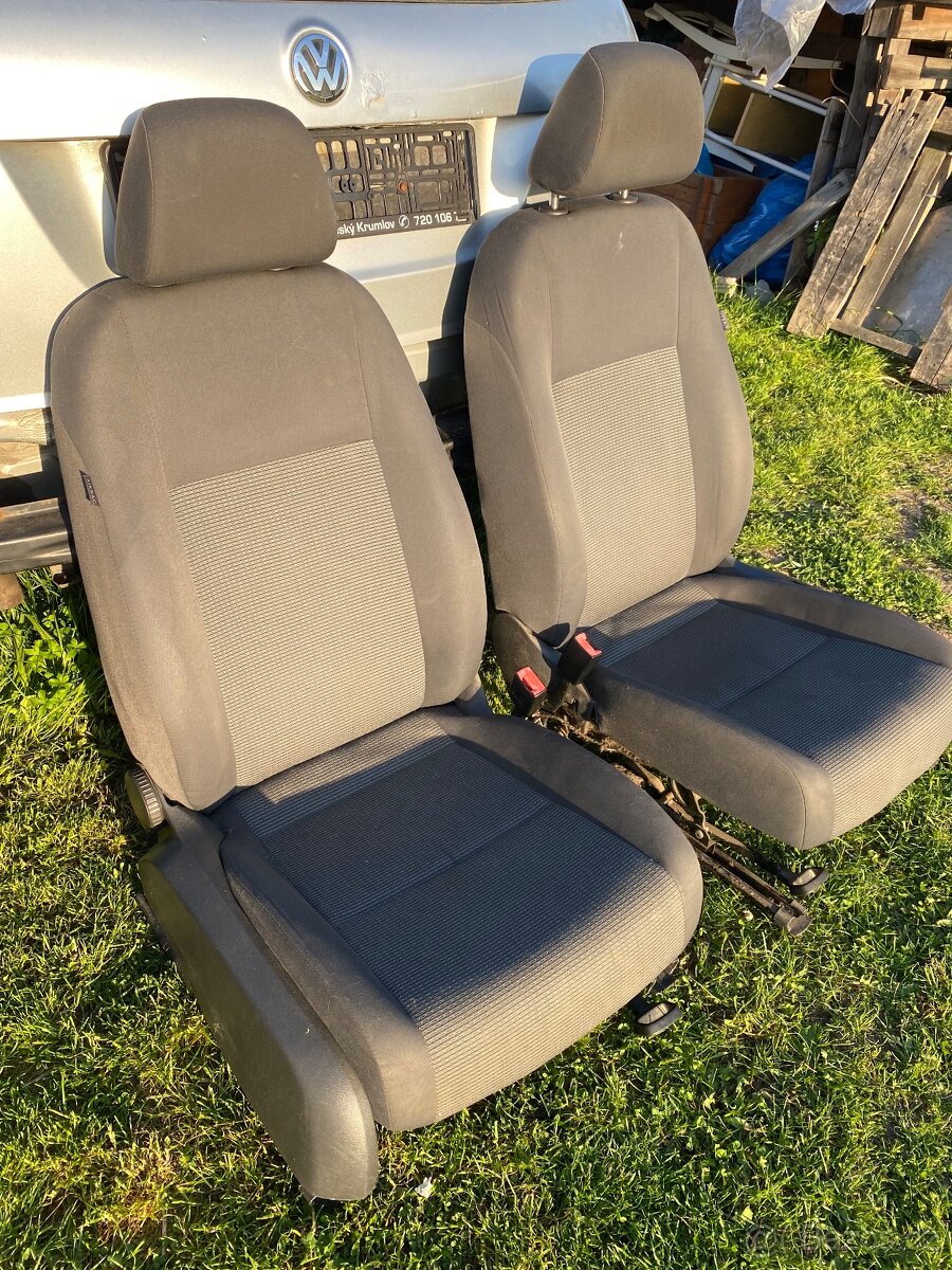 Sedačky Golf 5 combi - 2