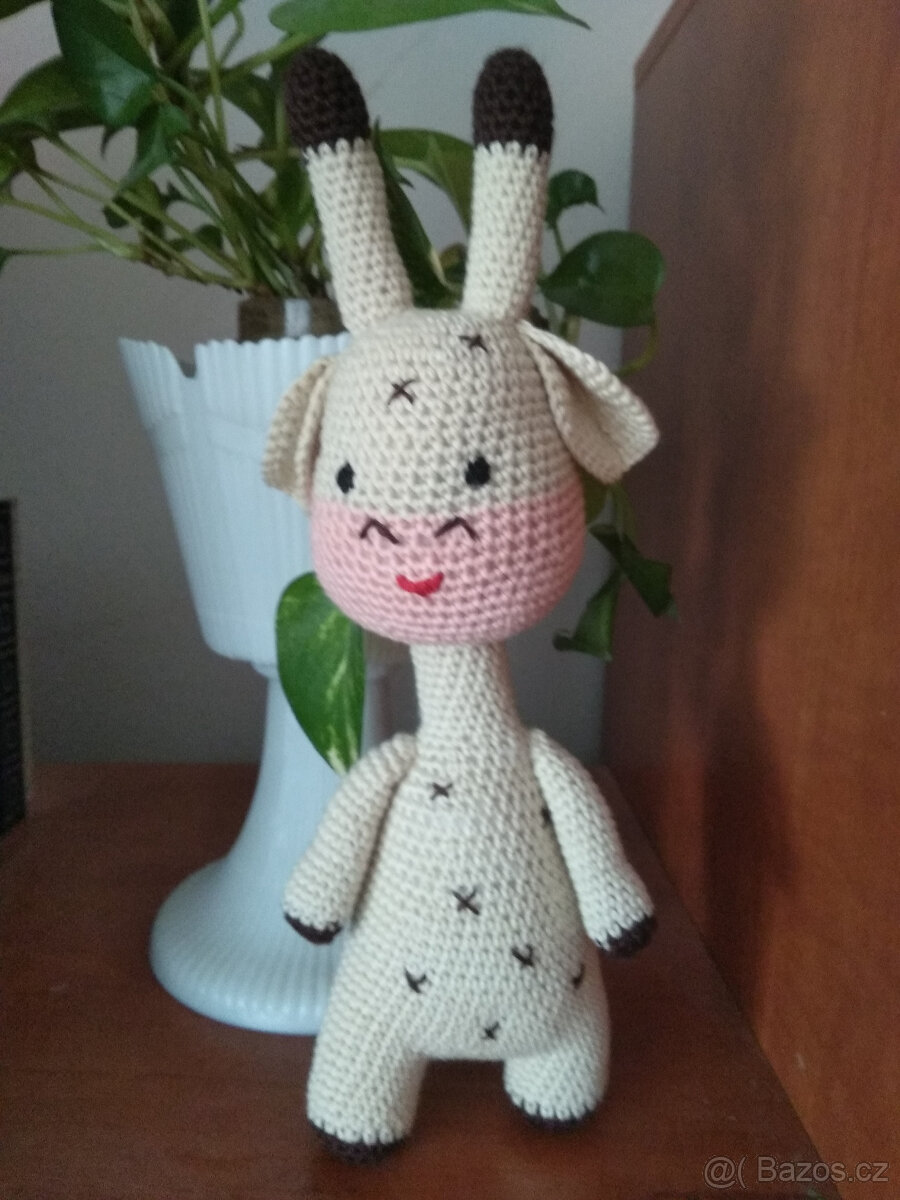 Háčkovaná žirafka - 2