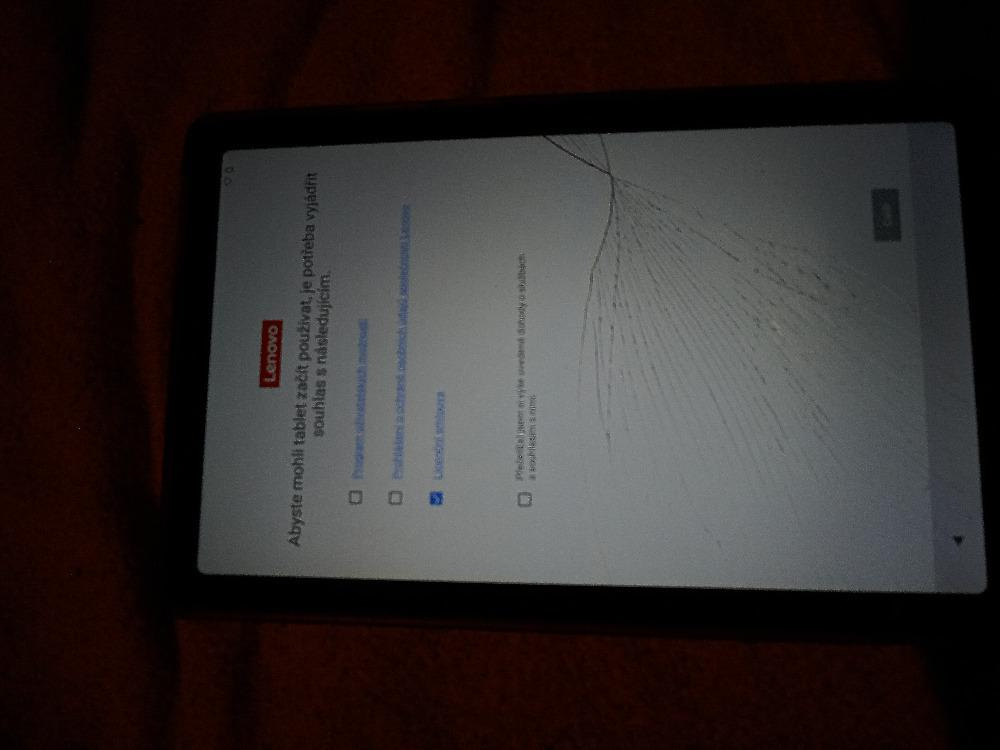 Tablet Lenovo M9 se stojánkem - 2