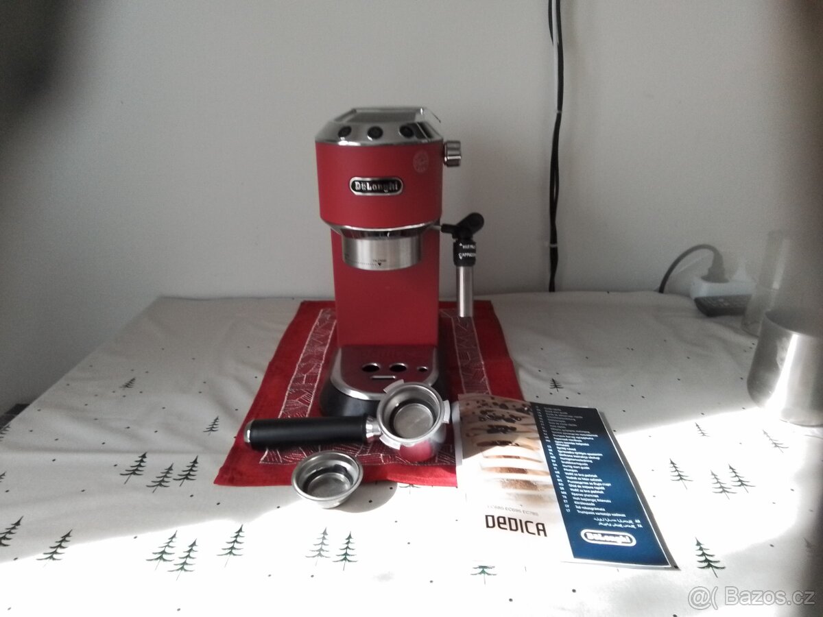 DeLonghi EC68.5 Pákové espresso červené - 2