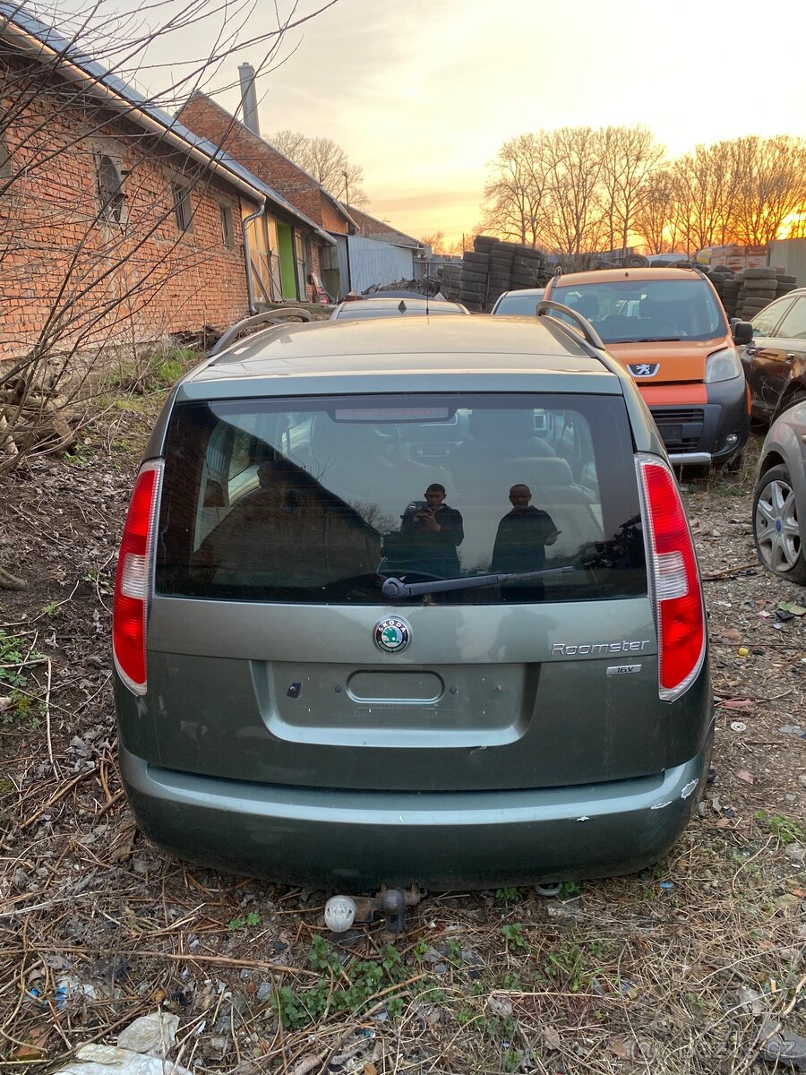 Nahradni dily skoda romstr - 2