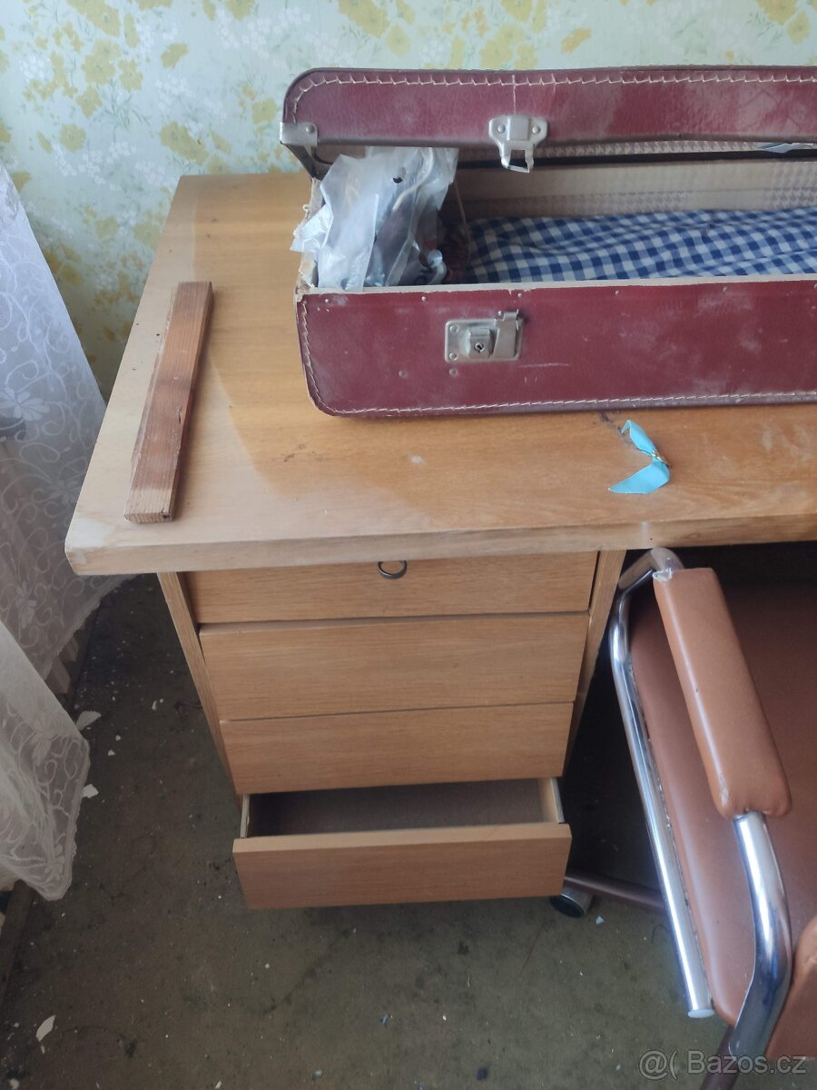Pracovní stůl, ponk, do dílny - 2