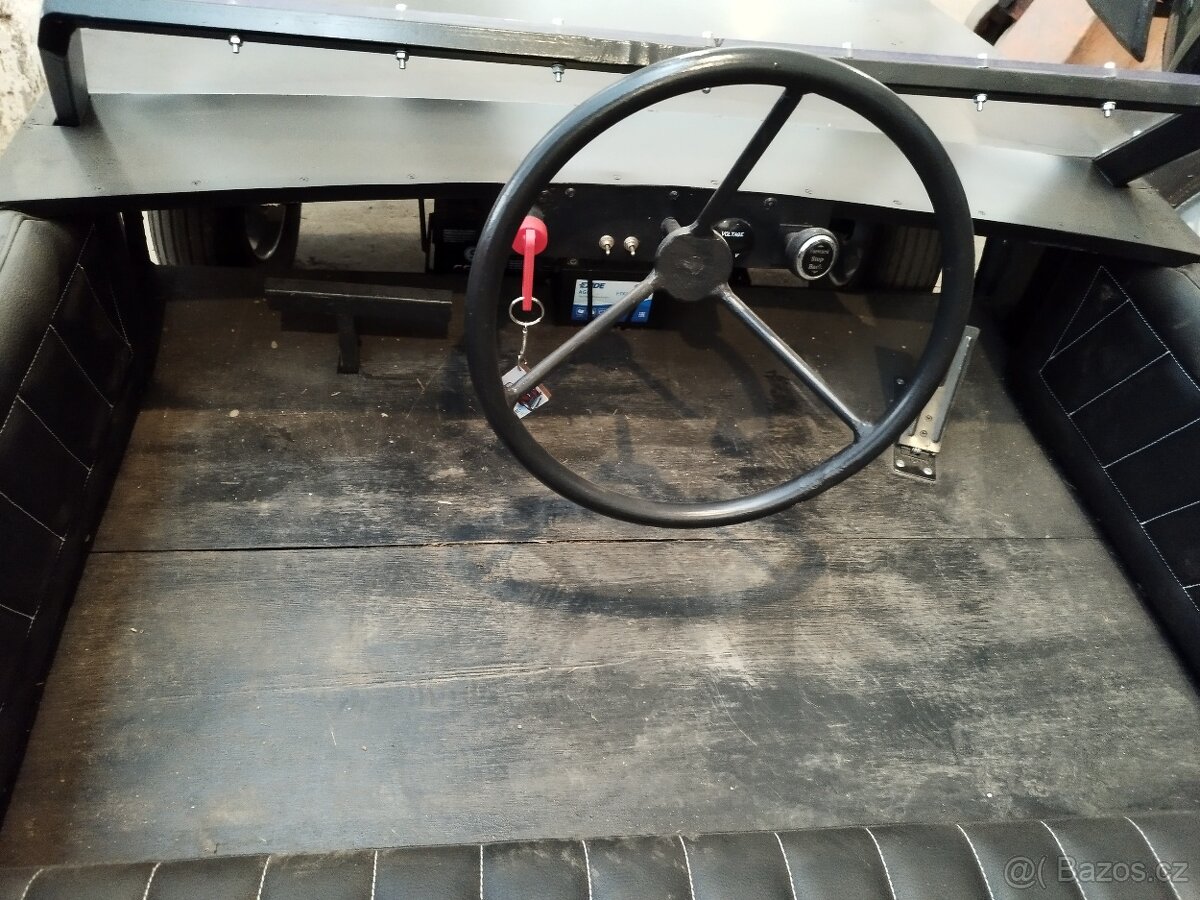 Dětské elektroauto - 2