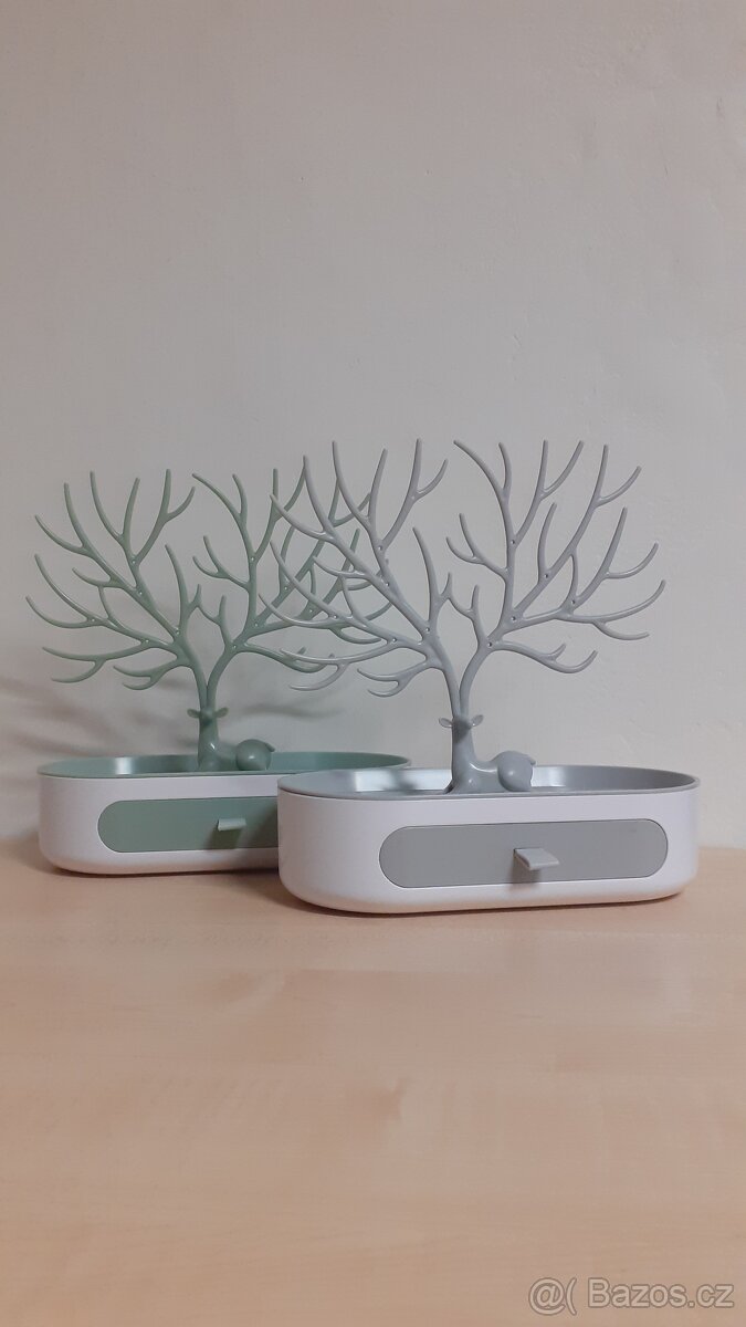 Stojan na náušnice a šperky - 2