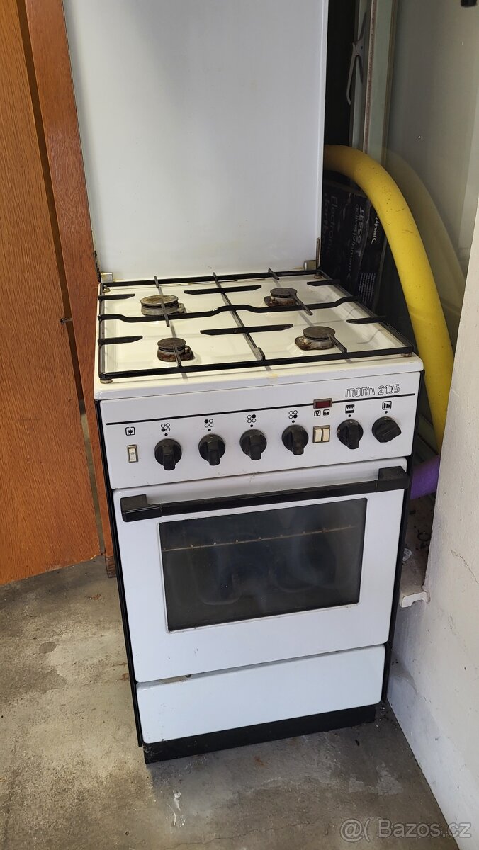 Sporák a trouba Mora - 2