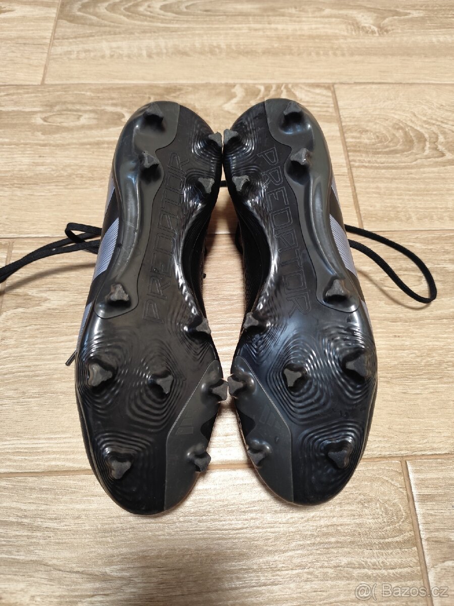 Adidas predator - 2