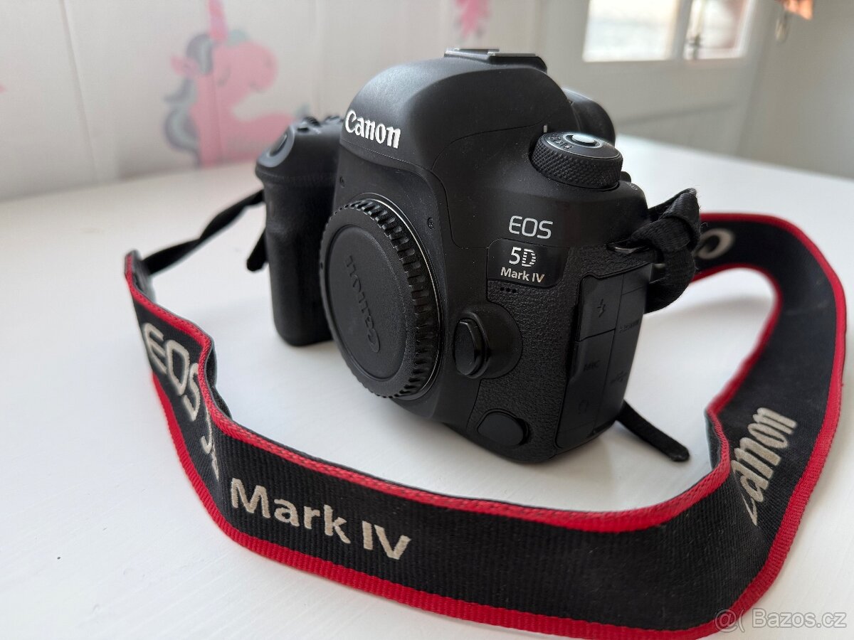 Canon EOS 5D Mark IV - 2