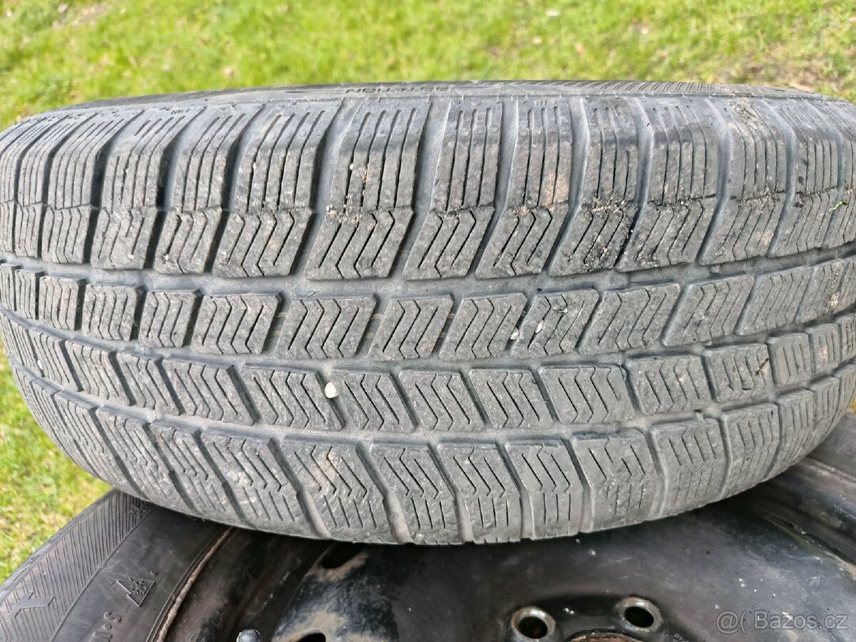 Kola Škoda Octavia 1 - 2