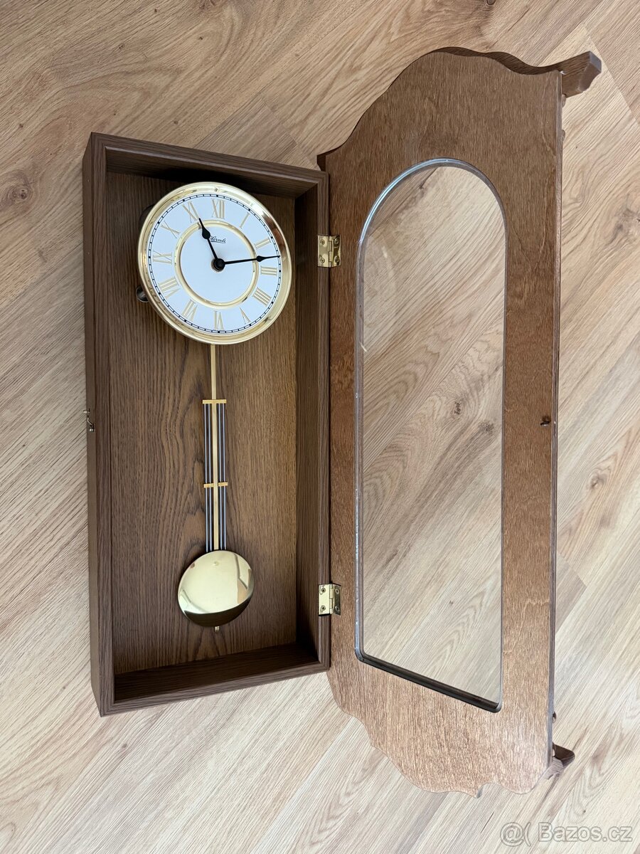 Nástěnné hodiny - 2