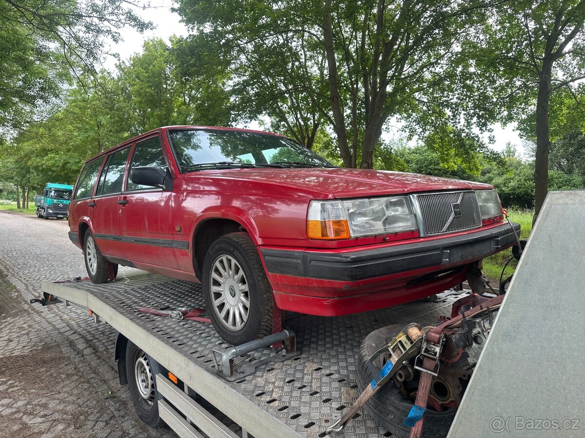 Náhradní díly Volvo 940 combi 2.3 - 2