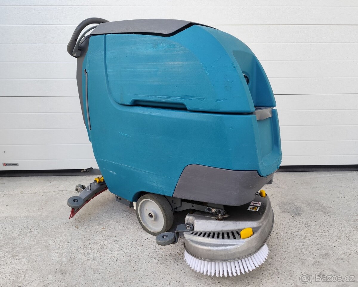 Mycí stroj Tennant T300 s pohonem - 2