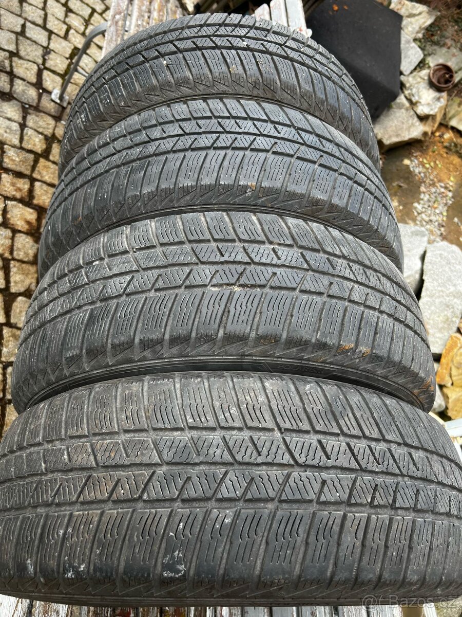 Zimní pneumatiky Barum 195 /65 R15 - 2
