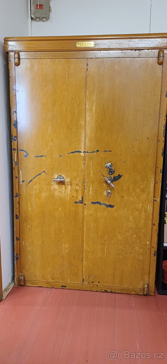 Trezor Wiese & Comp. - 2