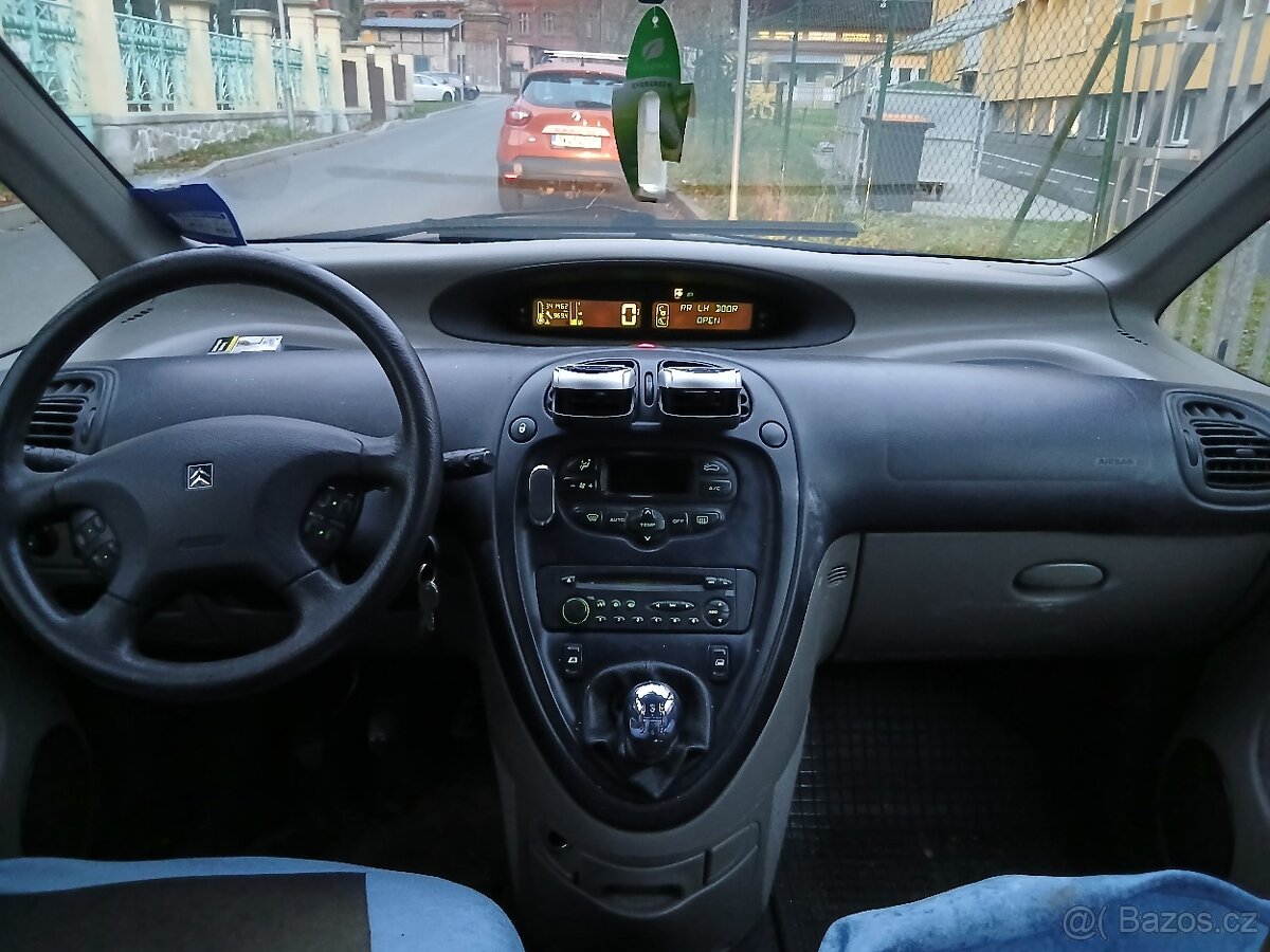 Citroen Xsara Picasso - 2