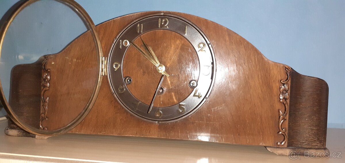 Krbové stolní hodiny - 2