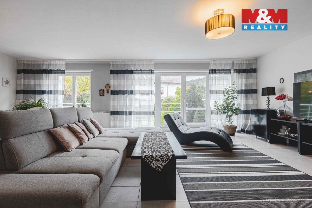 Prodej rodinného domu, 174 m², Nýrsko, ul. Pod Lesem - 2