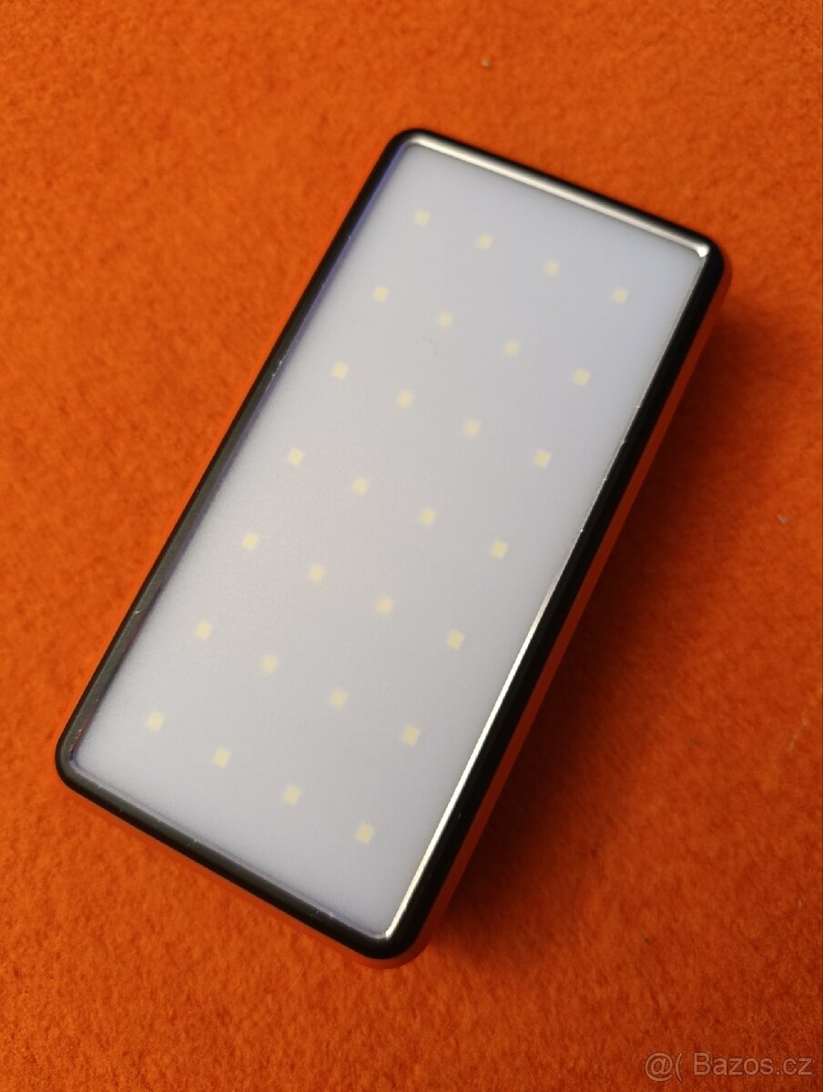 Solární powerbanka - 2