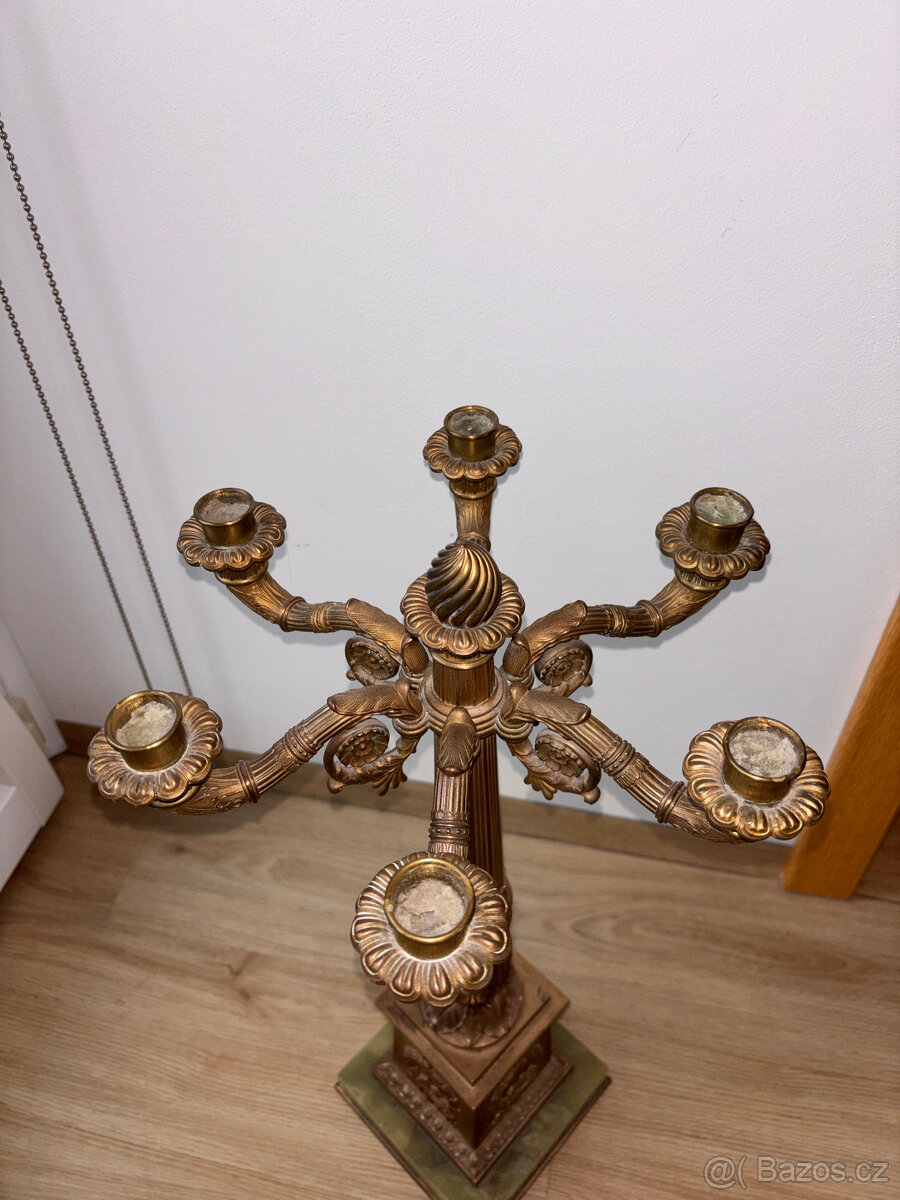 Mosazný svícen - 2
