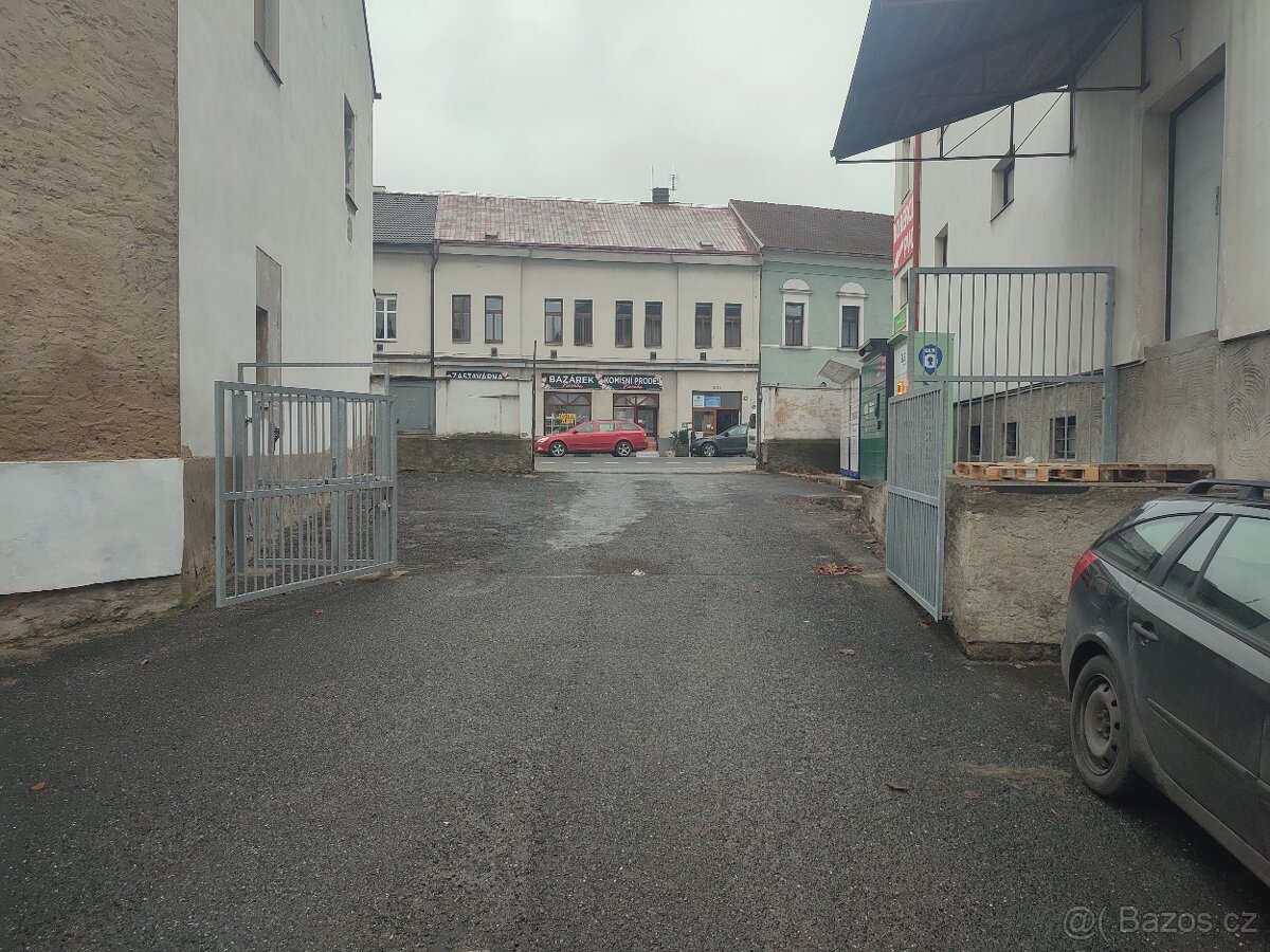 Sklad s kanceláří v Říční ulici v Lounech - 2