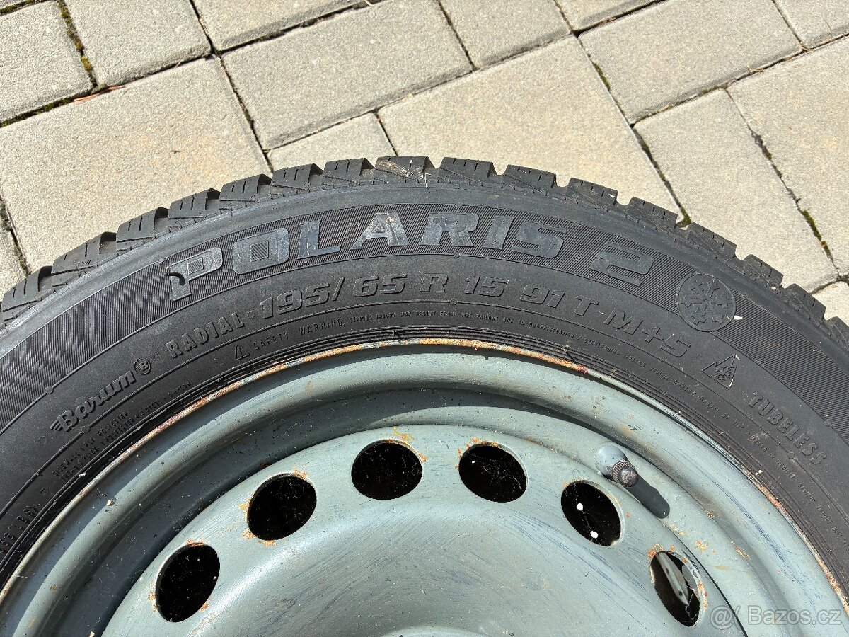 195/65 R15 91 T Polaris - 2