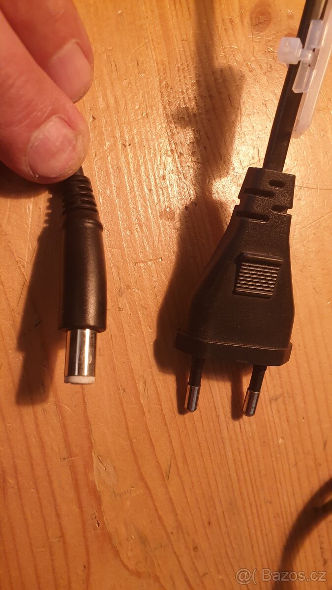 Nabíječka, zdroj pro notebook DELL - 2