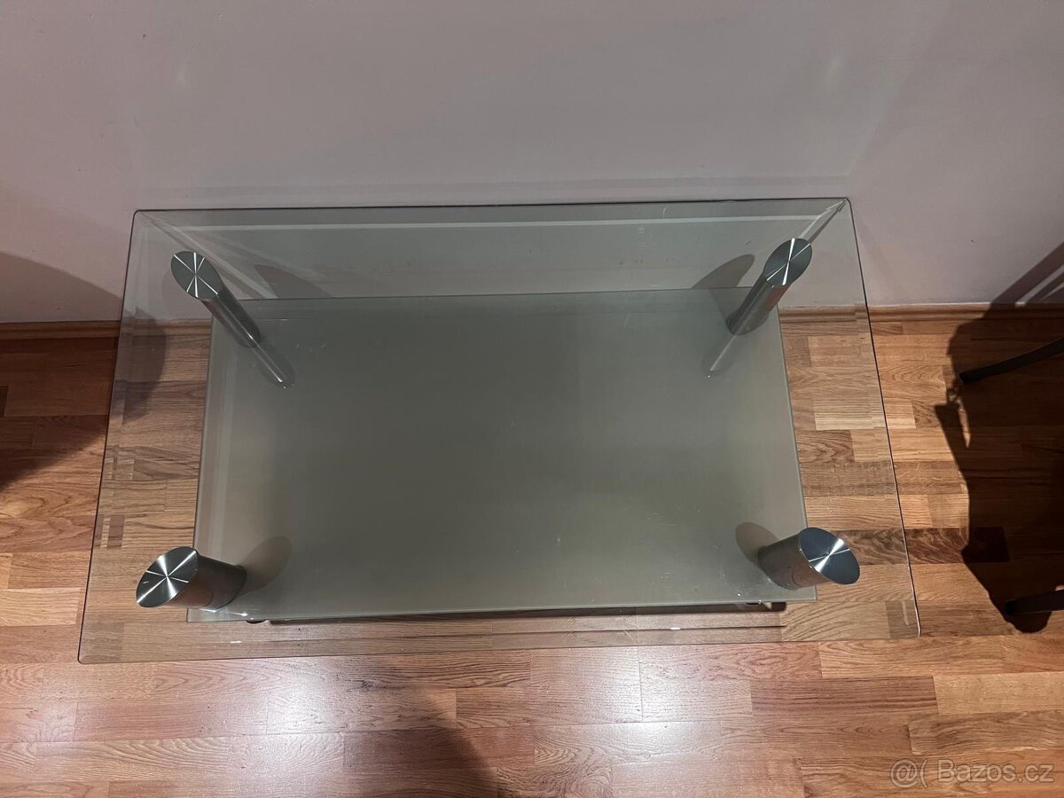 Skleněný stolek - 2