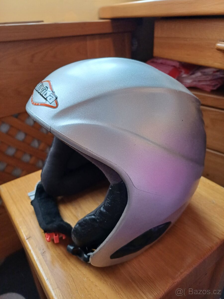 Lyžařská helma vel. S 56 - 2