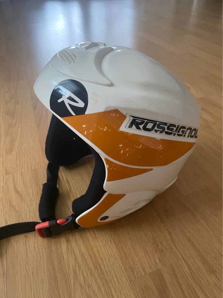 Lyžařská přilba Rossignol vel 56 - 2