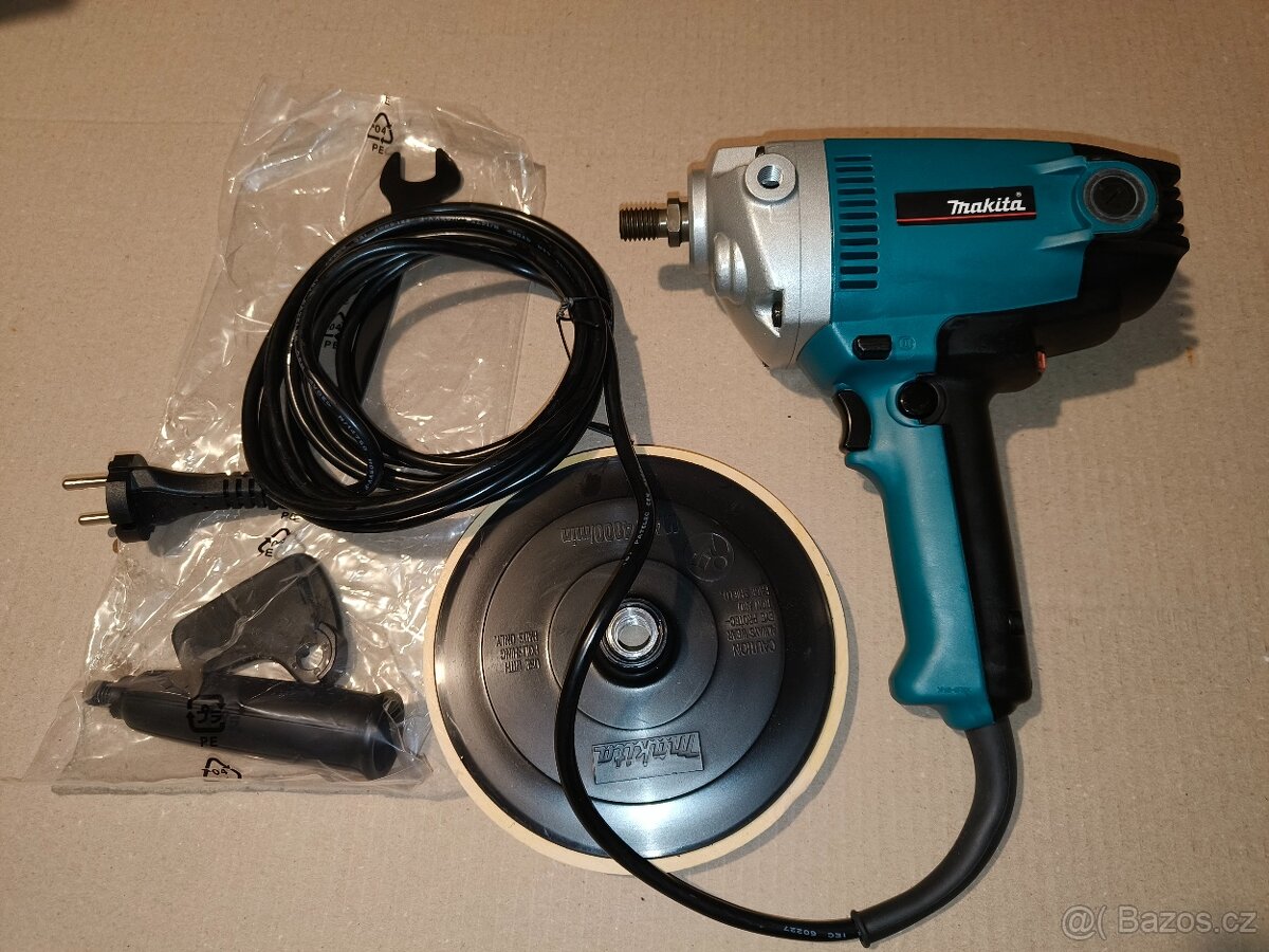 Makita Leštička PV7000C 180mm/900W - 2