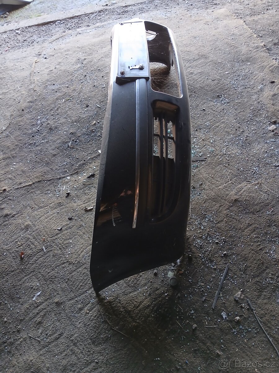 Přední nárazník Škoda Superb 1 - 2