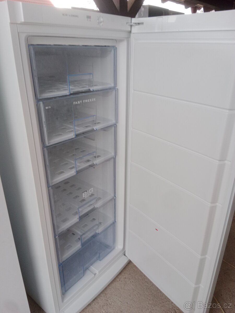 Suplikovy mrazak Snaiger - 2