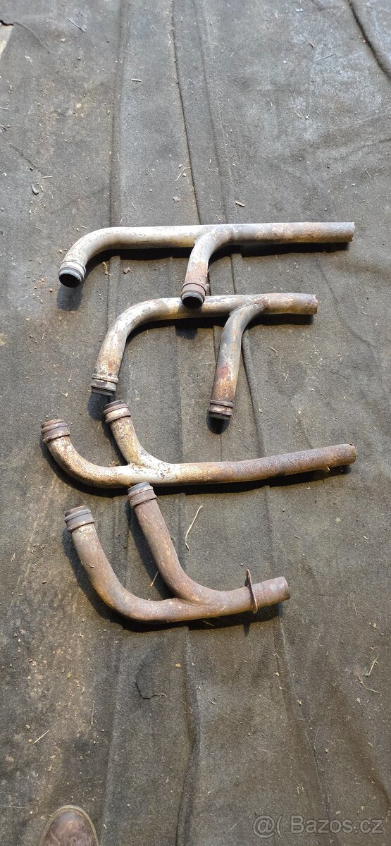 Svody výfuku Tatra 613 - 2